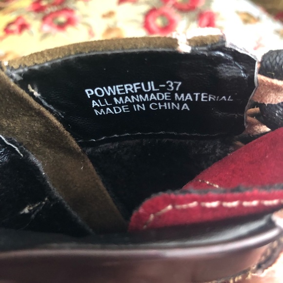 A pair of colorful womens boots - Picture 6 of 6